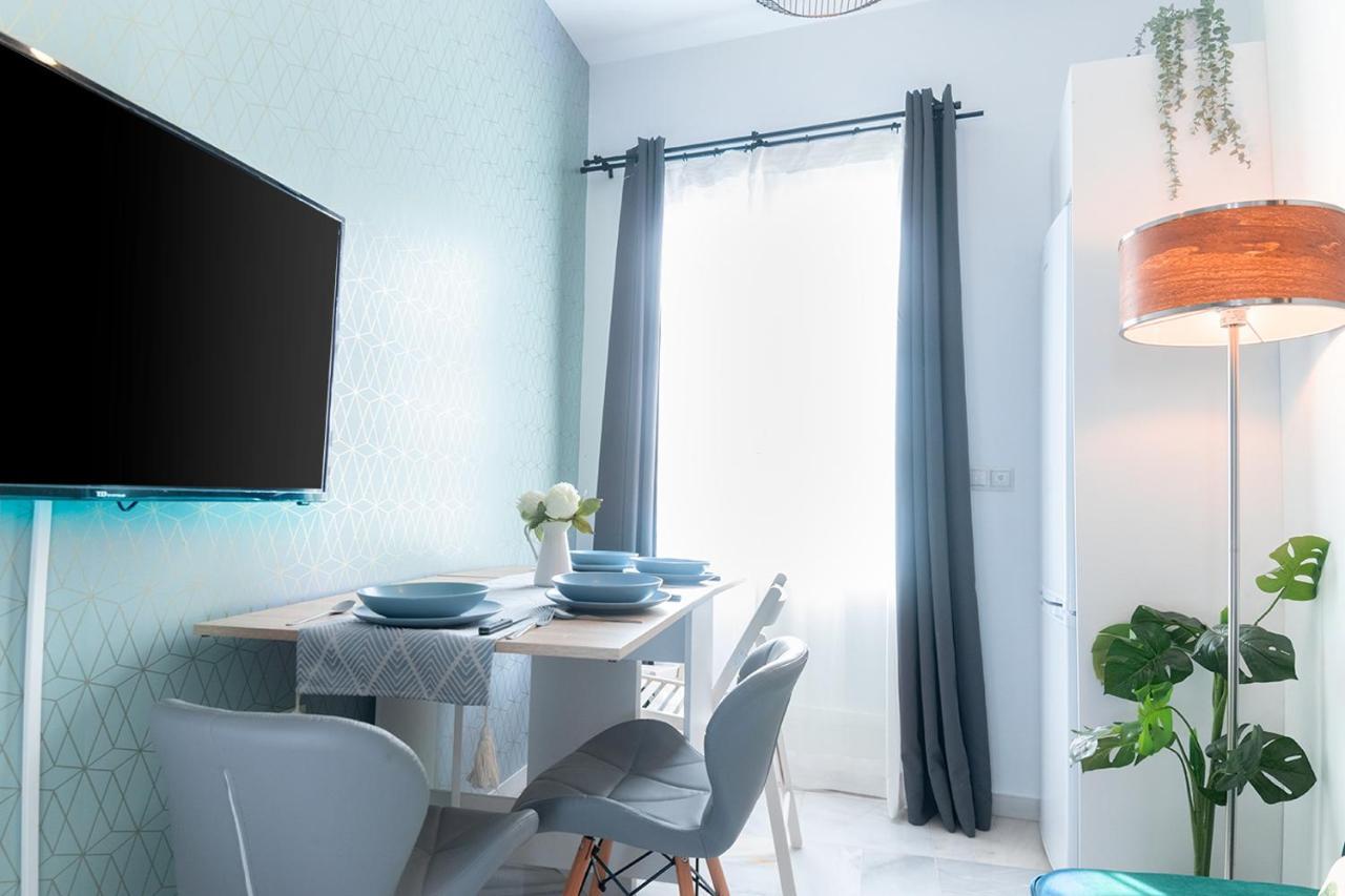Downtown Apartment With Private Terrace & Jacuzzi Sevilha Exterior foto