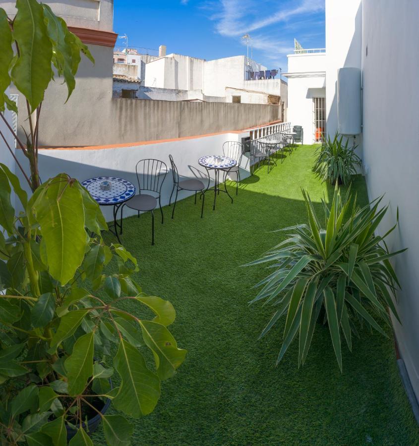 Downtown Apartment With Private Terrace & Jacuzzi Sevilha Exterior foto